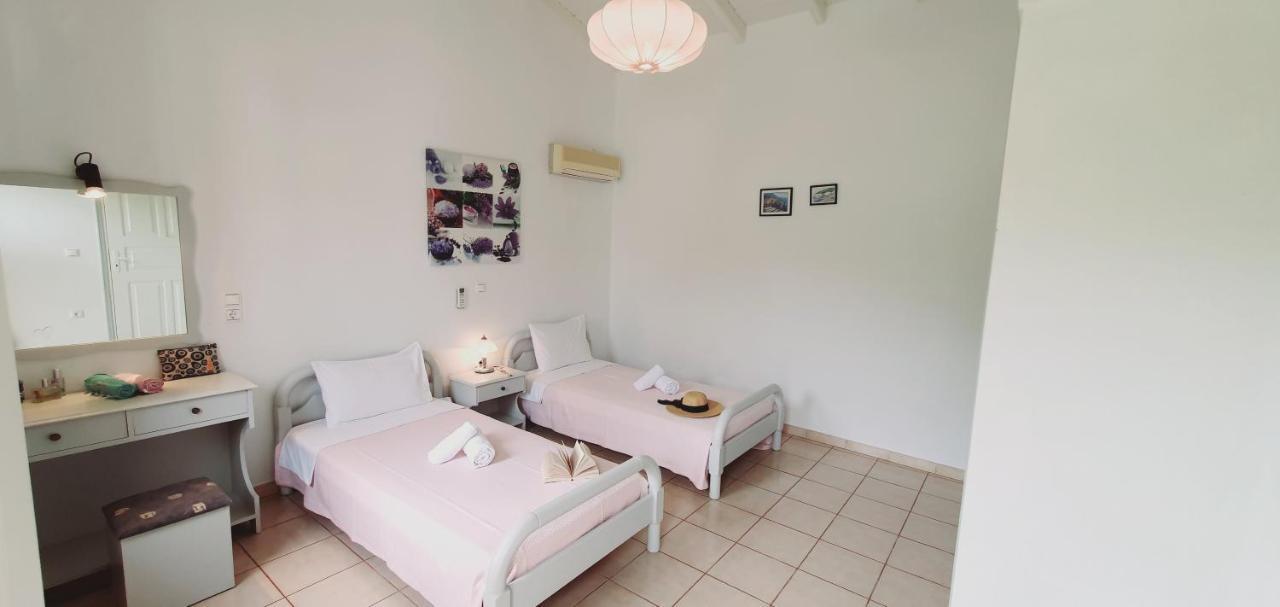 Aphrodite Studios & Apt With Pool Lákka المظهر الخارجي الصورة