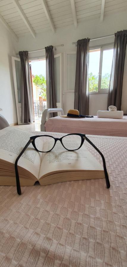 Aphrodite Studios & Apt With Pool Lákka المظهر الخارجي الصورة